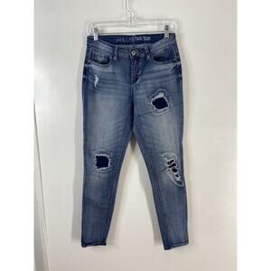 Vanilla Star Mid Rise Skinny Jeans Juniors Size 7 Medium Wash Distressed Patch